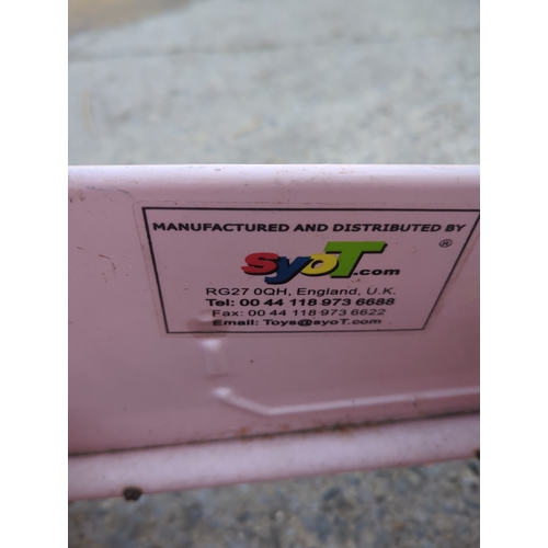 66 - Retro Syot Pedal Car