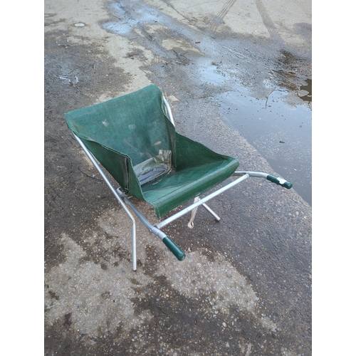 73 - Folding Garden Wheelbarrow with Green Mesh