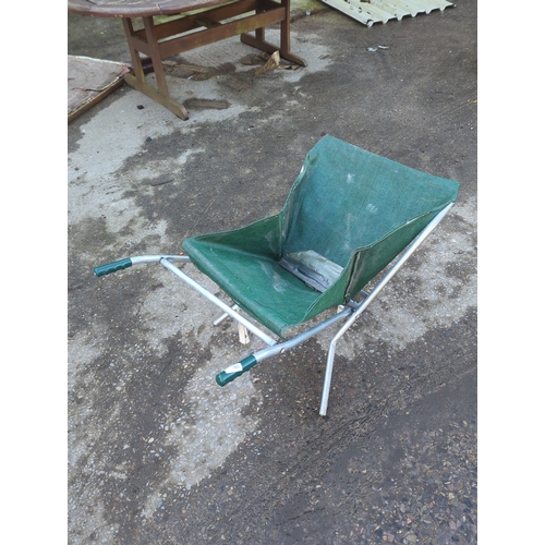 73 - Folding Garden Wheelbarrow with Green Mesh