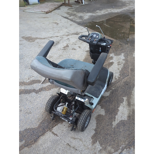 90 - Pride mobility scooter