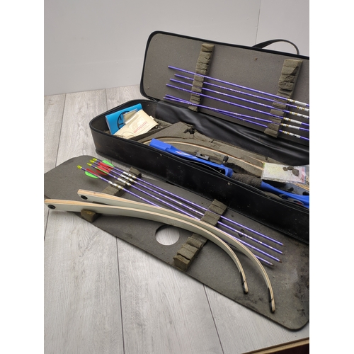 202 - Longshot TD-01 Trainer Archery Set