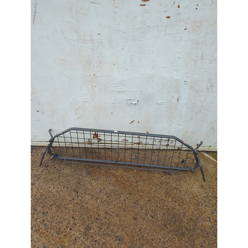 116 - Travall AP11 Cargo Barrier