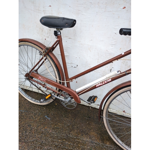 182 - Raleigh bicycle