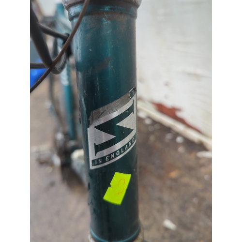 34 - Saracen Powertrax Bicycle Frame