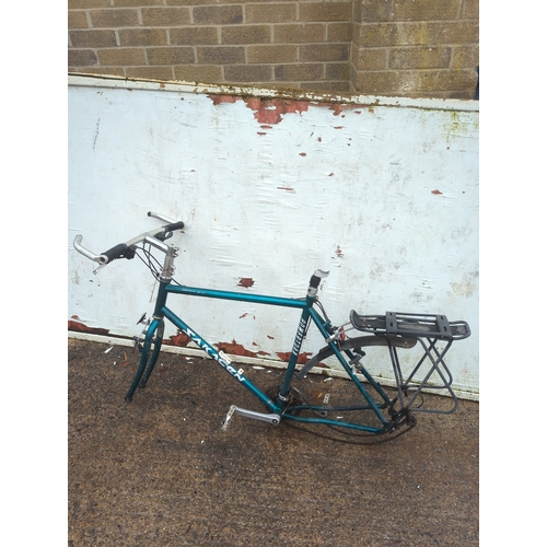 34 - Saracen Powertrax Bicycle Frame