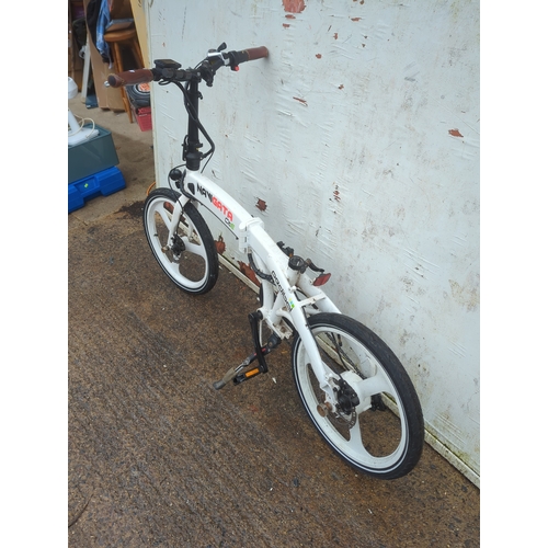 46 - Navigata Cite Folding Bicycle