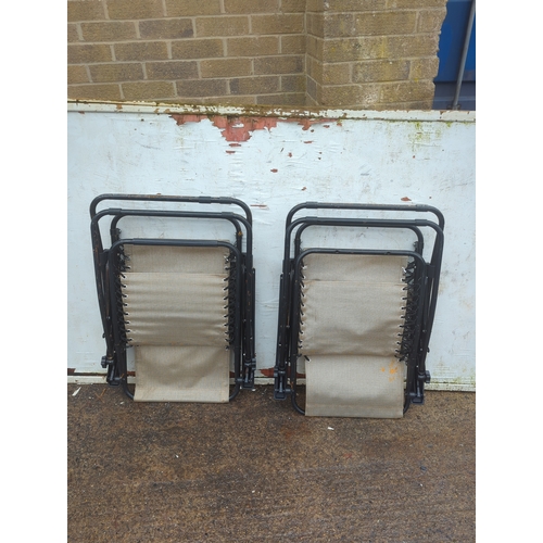 47 - Lot of 2 Folding Sun Loungers