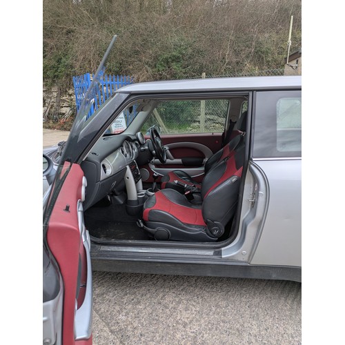 1 - **5% buyers premium** 2003 BMW Mini 1.6 Petrol - 100k Miles, 10 months MOT, Lots of recent work incl... 