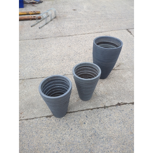 11 - Lot of 3 Planters