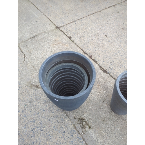 11 - Lot of 3 Planters