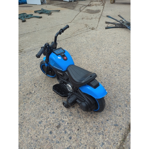 21 - Comfortable and Cosy Children's Ride-On