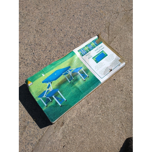 361 - Picnic Foldable Table and Chairs Set