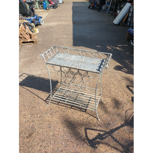 Lot 608       