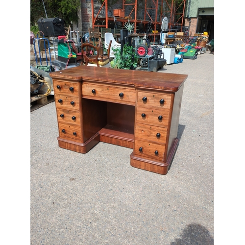 Lot 621       