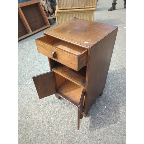 408 - Oak Small Cabinet with Drawer and Doors