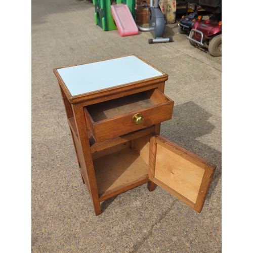 425 - Oak Side Table with Drawer