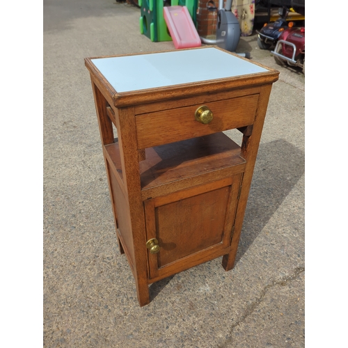 425 - Oak Side Table with Drawer