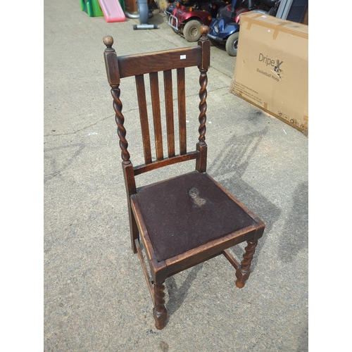 426 - Oak Chair with Twisted Spindle Back