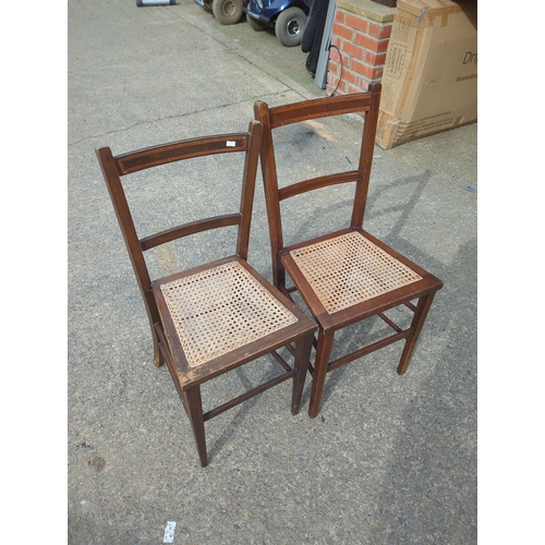 429 - Lot of 2 cane-seat chairs