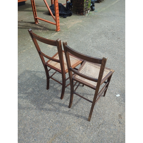 429 - Lot of 2 cane-seat chairs