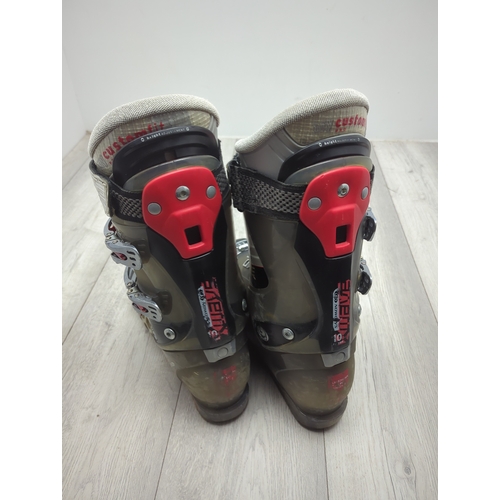 1838 - Salomon Xwave 9.0 Ski Boots with Bag