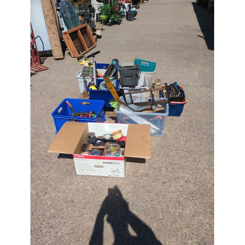 Job lot of tools including hand saws