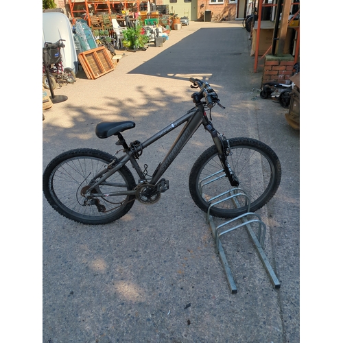 206 - Saracen X-ray Pro Mountain Bike