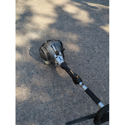 217 - Titan grass trimmer