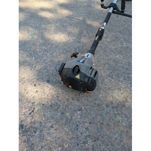 217 - Titan grass trimmer