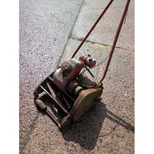 121 - Suffolk Iron Foundry motor lawnmower