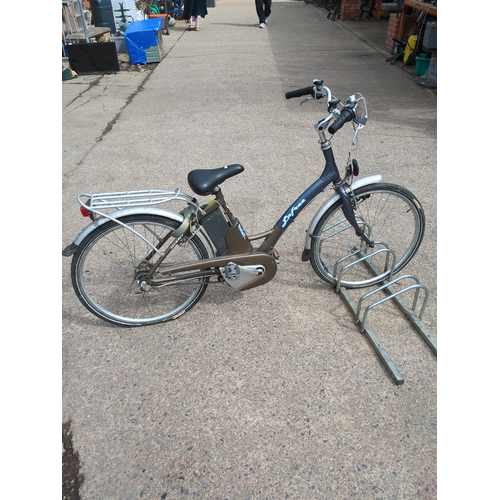 Lot 229       