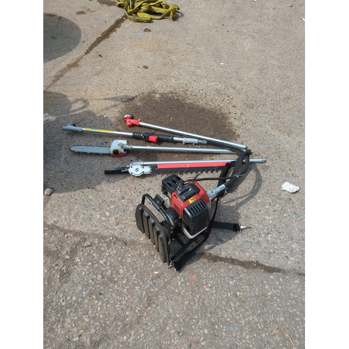 122 - Beaufortus Garden Tool Multi-Attachment Set