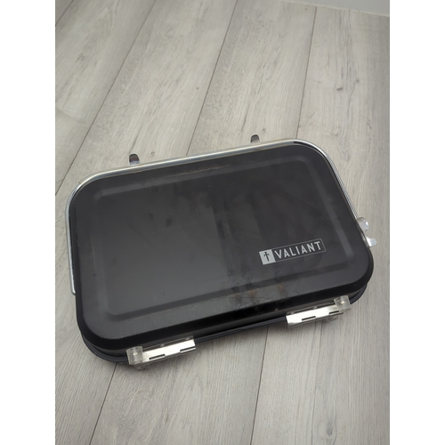 143 - Valiant portable grill