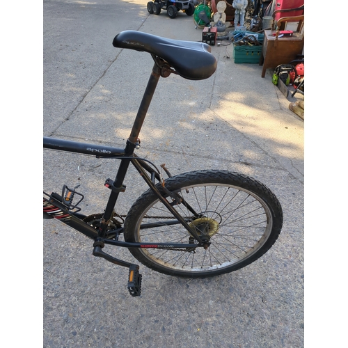195 - Giant Apollo mountain bike