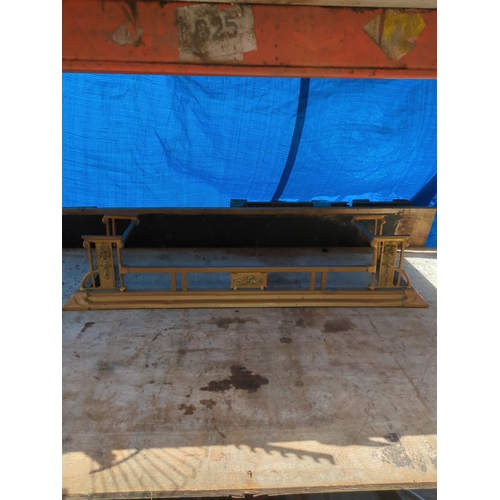 Lot 2164      