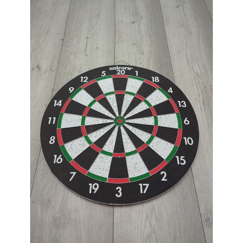 16 - Unicorn XL Dartboard