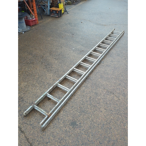 199 - Large Collapsible aluminium ladder