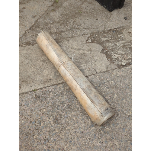 49 - Rolled Mesh Screen