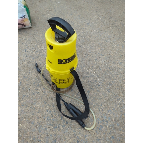 68 - Ironside Garden Sprayer