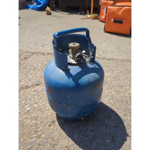 57 - Calor 4.5kg Butane Gas Cylinder With Contents