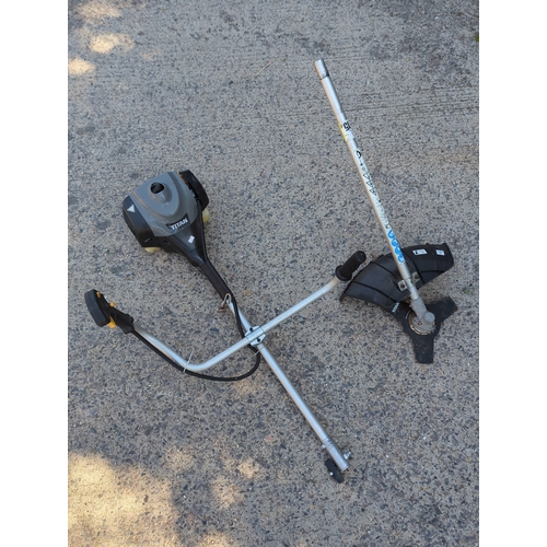 17 - Titan brush cutter