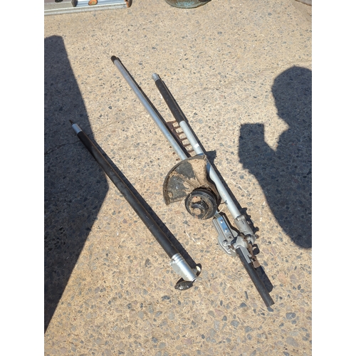 29 - Selection of Garden Tool Parts