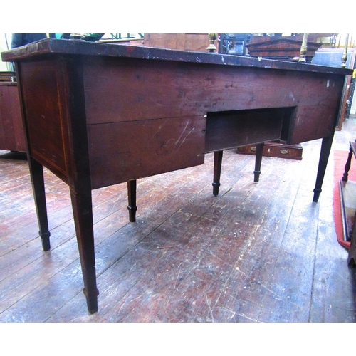 1519 - Good quality Georgian mahogany sideboard,the two central doors flanked by  a further cupboard and le... 