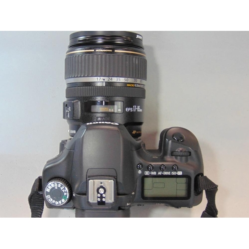 607 - A good quality Canon EOS 40D camera with further Canon EFS17-85mm lens and another Canon 75-300mm le... 