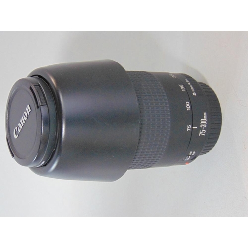 607 - A good quality Canon EOS 40D camera with further Canon EFS17-85mm lens and another Canon 75-300mm le... 