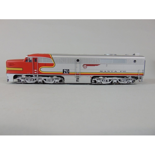 172 - 3 Proto HO Santa Fe locomotives: boxed E6 with polystyrene insert, boxed GP7 with polystyrene insert... 