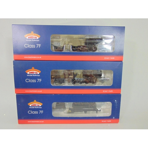 106 - 3 Bachmann boxed locomotives all Class 7F: 31-011 and 31-013 both with black late crest and 31-012 w... 