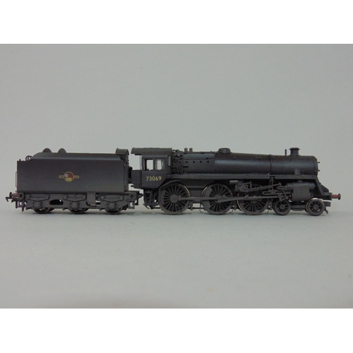 145 - mixed collection of 00 gauge locomotives incl Bachmann 4 Car Virgin Rail Set: 60217, 60317,60417 and... 