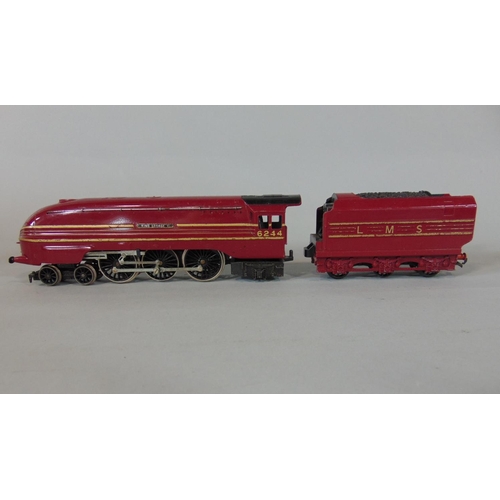 154 - Large collection of locomotives and rolling stock including unboxed Hornby '41 Squadron'4-6-2 with t... 