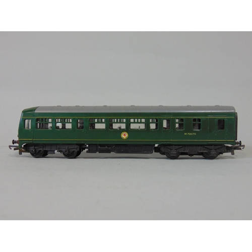 148 - Quantity of mixed Triang Coaches incl British and Continental together with 2 Diesel locomotives D55... 